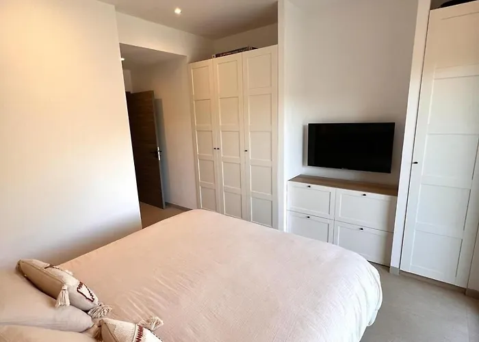 Casa Cagna, 3 Bedrooms, Heated Pool, 8people *