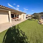 Casa Cagna, 3 Bedrooms, Heated Pool, 8people Willa