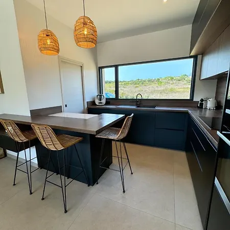 빌라 Casa Cagna, 3 Bedrooms, Heated Pool, 8people 피가리
