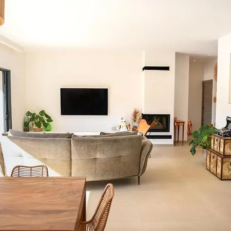 Casa Cagna, 3 Bedrooms, Heated Pool, 8people 别墅 菲加里