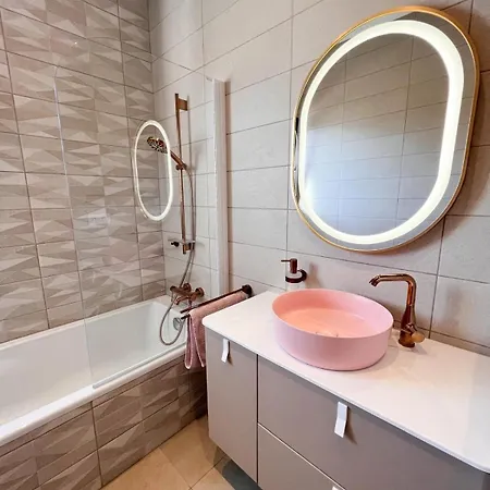 Casa Cagna, 3 Bedrooms, Heated Pool, 8people
