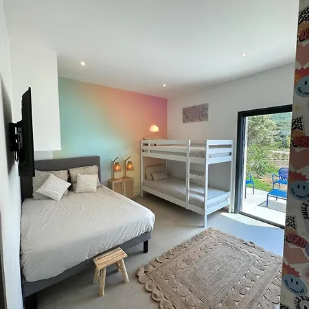 Casa Cagna, 3 Bedrooms, Heated Pool, 8people Villa Figari (Corsica)