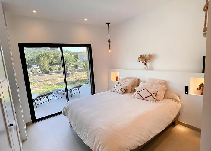 Casa Cagna, 3 Bedrooms, Heated Pool, 8people 别墅 菲加里