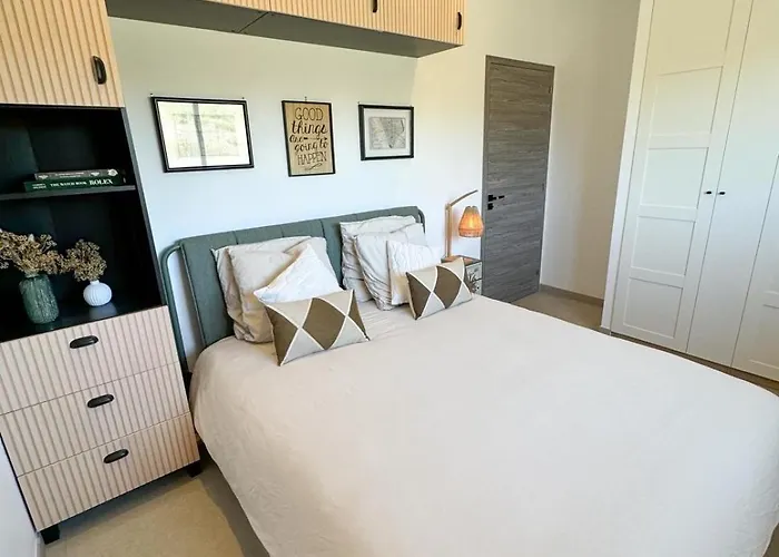 빌라 Casa Cagna, 3 Bedrooms, Heated Pool, 8people