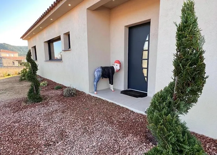 Casa Cagna, 3 Bedrooms, Heated Pool, 8people Villa